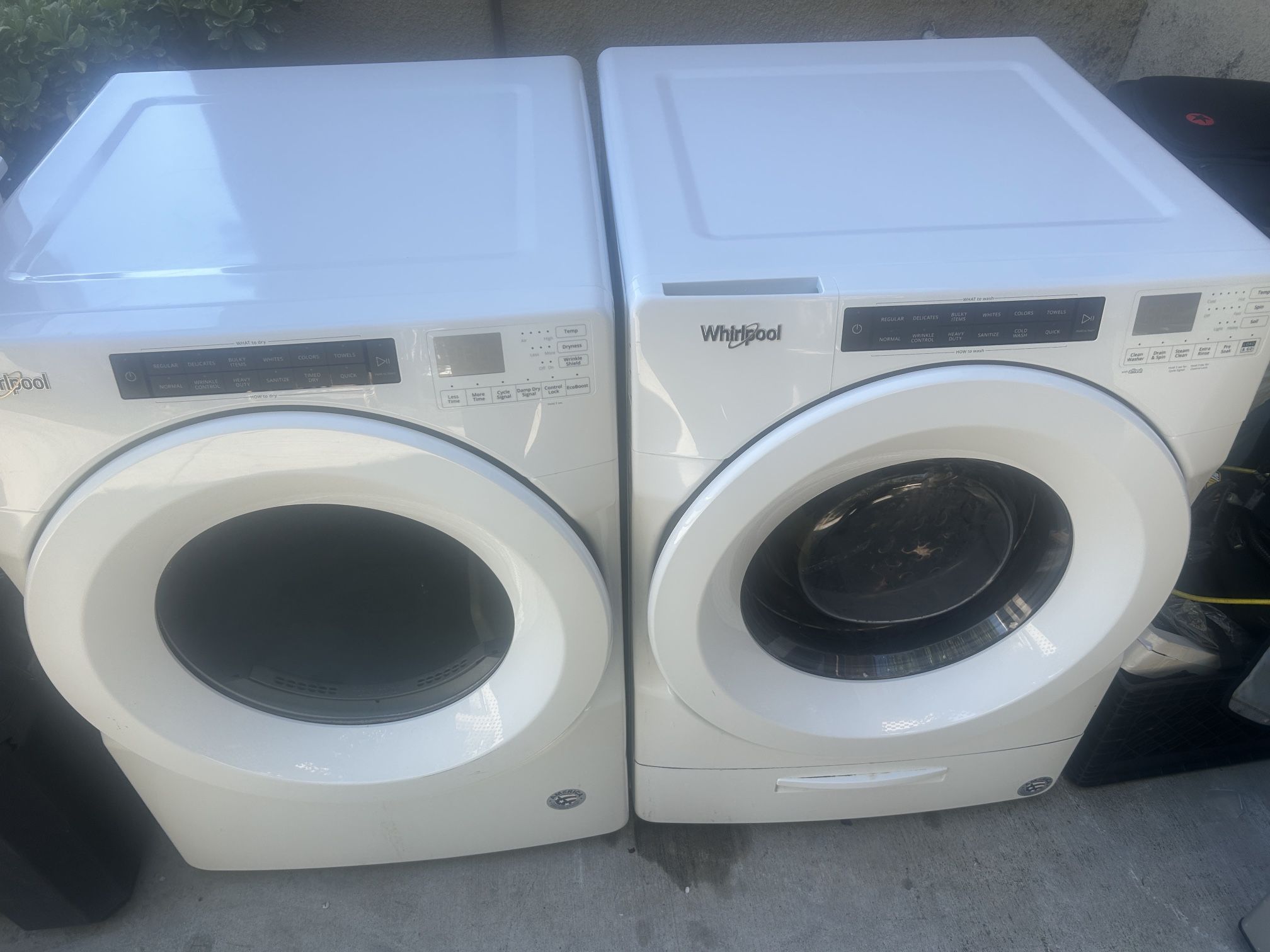 Whirlpool Washer And Dryer