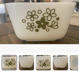 Vintage Pyrex Small Refrigerator Container Crazy Daisy No Lid