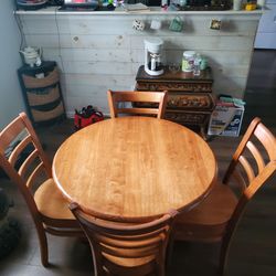Solid Wood 4 chair Dining Table 36"