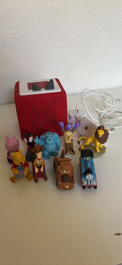 Tonie box with 9 figures