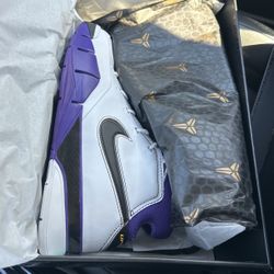 Kobe 1 protro 81 Points  