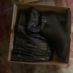 Black Boots Size 8.5 Women $15 Or Beat Offer