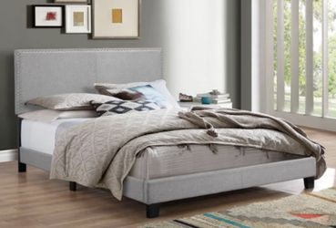 Erin Grey Nailhead Queen Bed