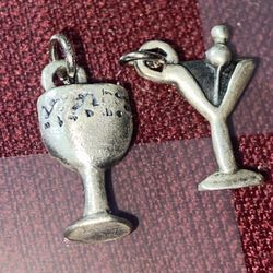 To vintage silver pendants martinis