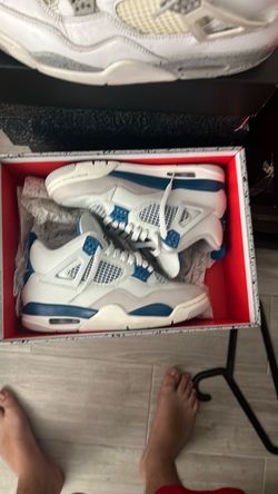 Jordan 4