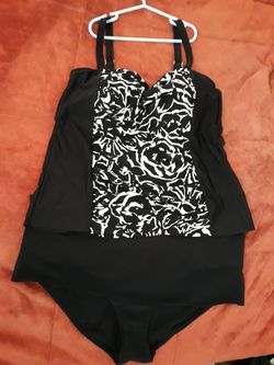 Maternity 2 piece swim suit