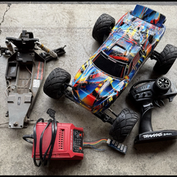 Traxxas rustler 2wd vxl