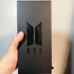 BTS Lightstick Ver.4 Sealed Brand New