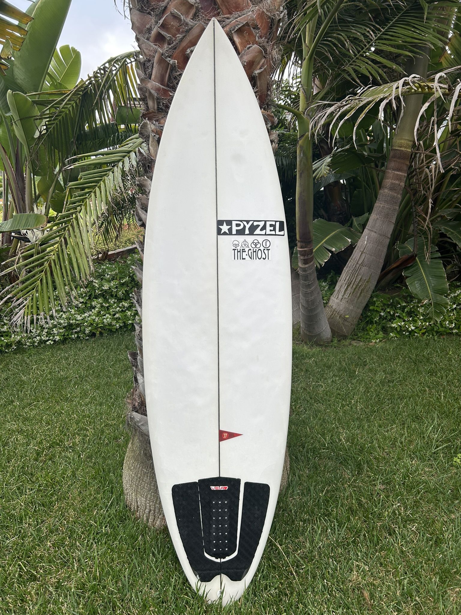 Pyzel Ghost surfboard 6’