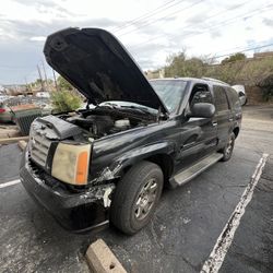 Full Part Out :://:: Para partes Parts Parts 2005 Cadillac Escalade 