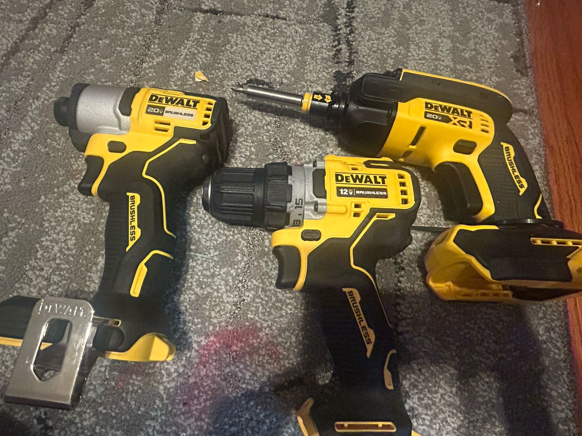 dewalt drillz