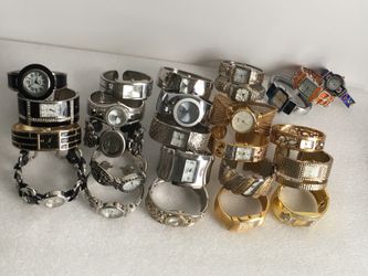 WOMENS BANGLE BRACELET WATCH COLLECTIONS JUST NEED BATTERIES IN GOOD CONDITION PLEASE SEE PICTURES