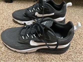 Nike AirMax 270 REACT Size 9