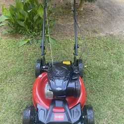 21 Inch Toro Big Wheel Recycler Self-Propelled Mulching Mower In Great Condition
