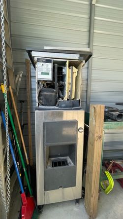 Commercial Ice Machine with Dispenser