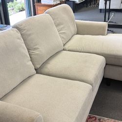 Used Sectional Couch / Free Delivery 