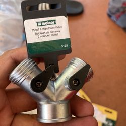 Metal two way house valve