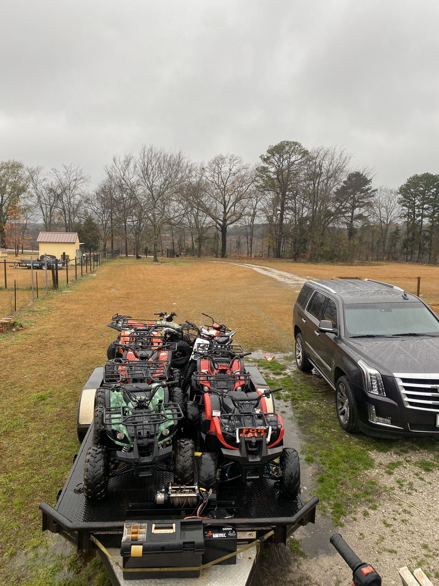 Photo Atv I buy sell and trade everything runs and drive and if u have one that dnt Ill buy