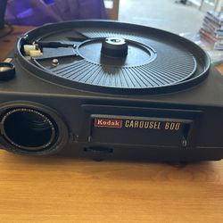 Kodak Carousel 600 Slide Projector – For Parts or Repair – $25