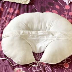 Nursing Pillow