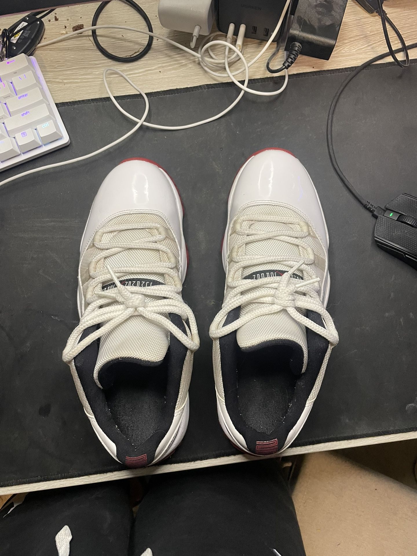 Jordan 11 Cherry Low 