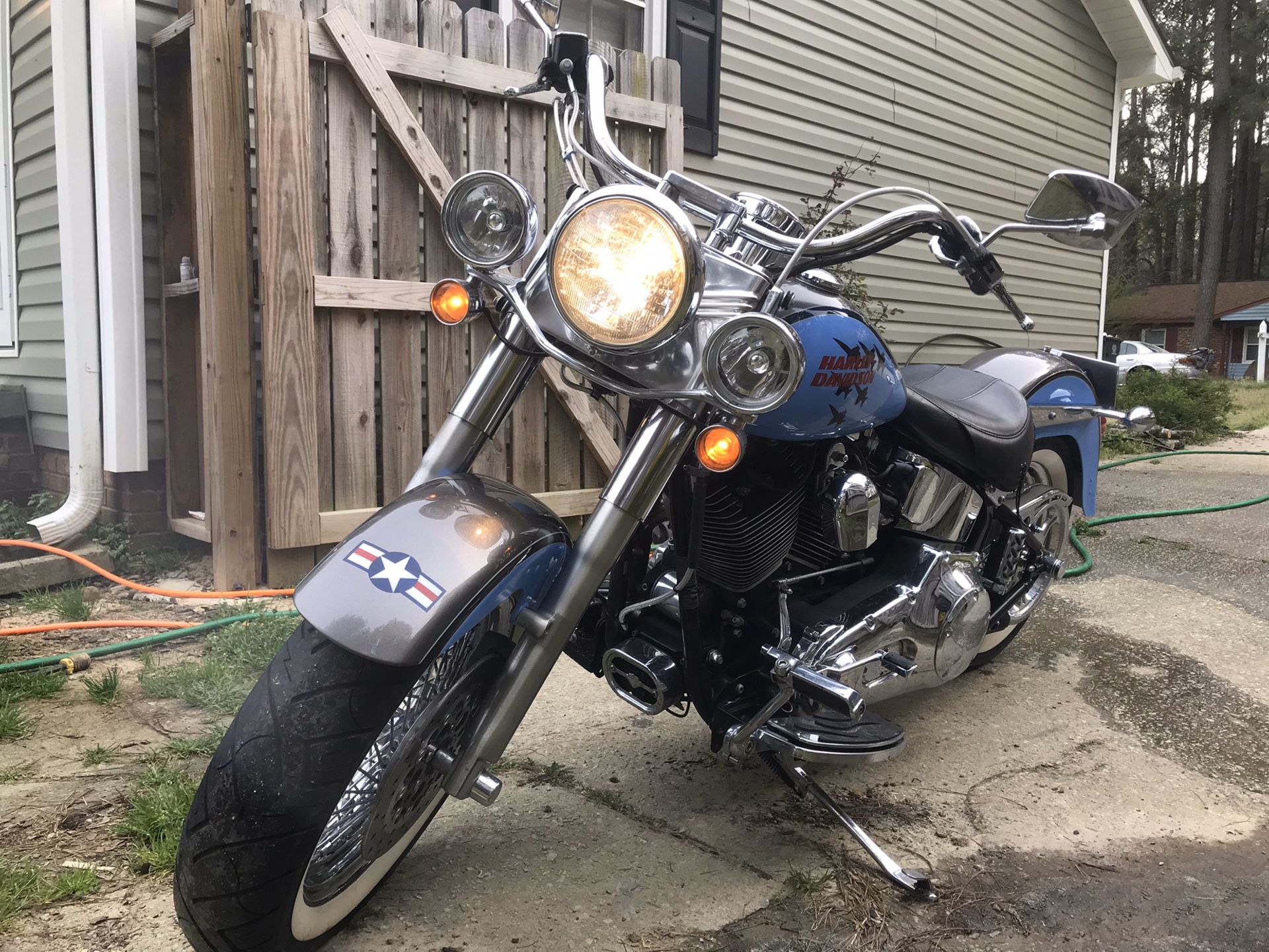 Selling,a really nice Harley cheap, less than 6k miles, a rare find, only 1000 with this military paint scheme by HD. This one is labeled #44.
