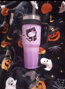 HELLO KITTY TUMBLER 40oz