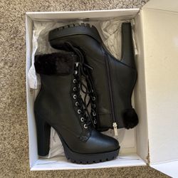 Black Guess Boots - Size 10