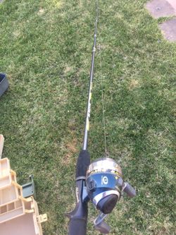 Mantis fishing pole Shakespeare medium 6ft 6-10 lb line