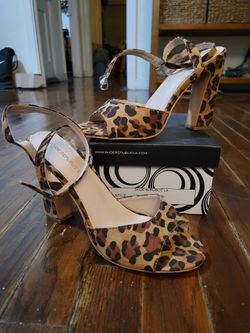 Leopard Heels 8.5
