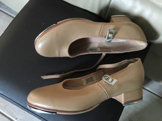 Girls/Ladies Tap Shoe Sz 6