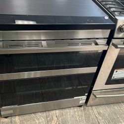 Bespoke Induction Double Oven Electric Range