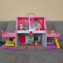 Fischer Price Little People House