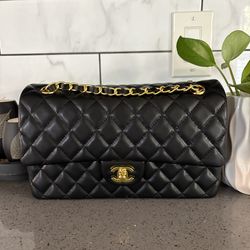 CHANEL Lambskin Quilted Medium Double Flap