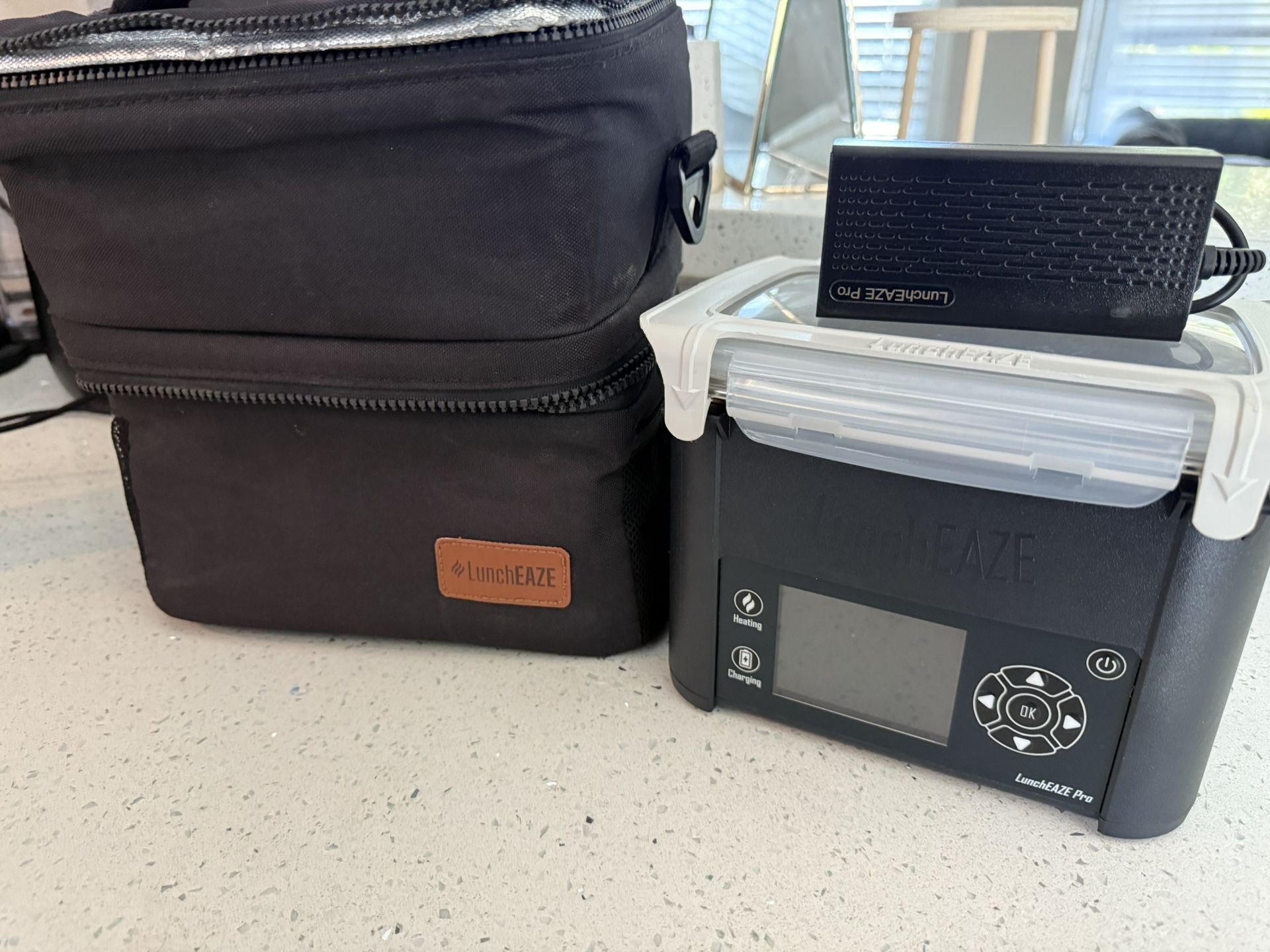 LunchEZE PRO cordless Heated Lunchbox