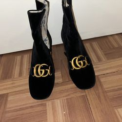 Gucci Suede Boots 