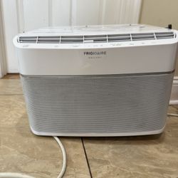 FRIGIDAIRE Air Conditioner