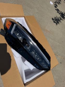 Honda Civic Passenger Headlight 22-25 New