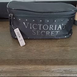 New VS Cosmetic Bag W Tags