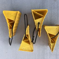 CHOCKS/LEVELERS ASSORTED