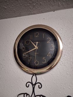 12" Clock
