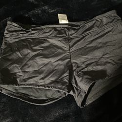 Women Shorts 