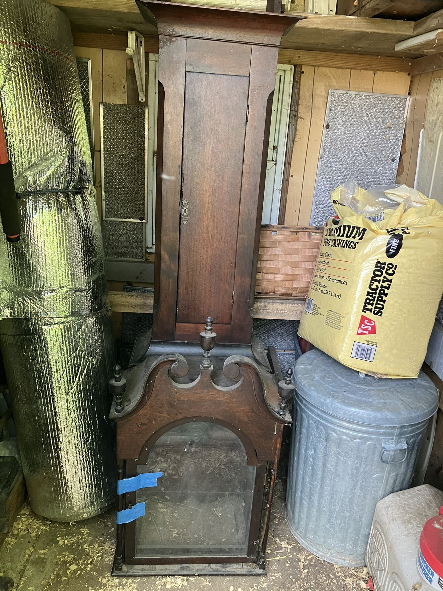 Vintage antique old 1700s grandfather clock