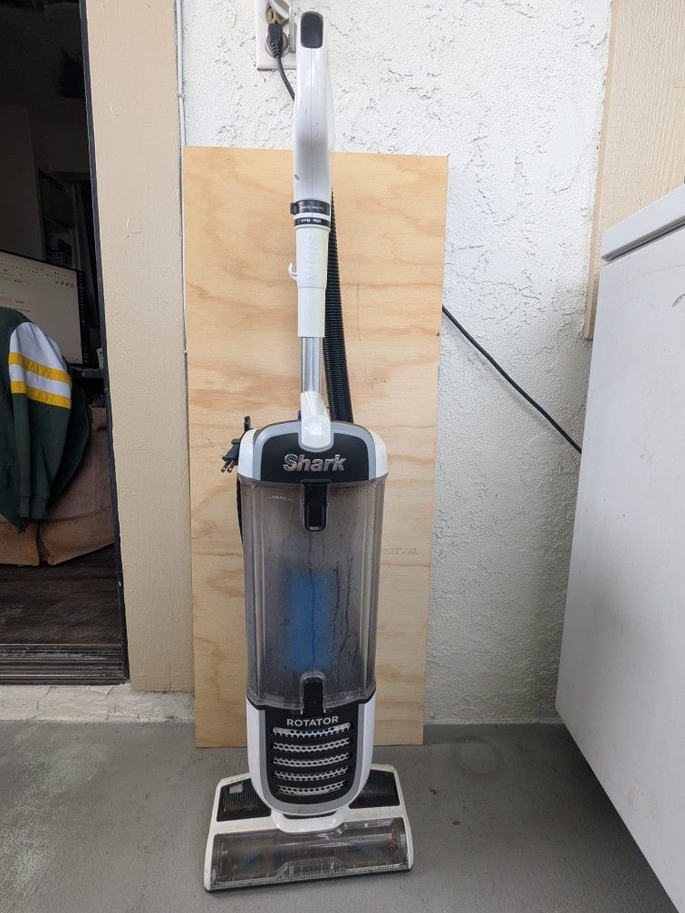 Shark Vacuum Cleaner