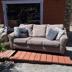 Couch And Loveseat pillows