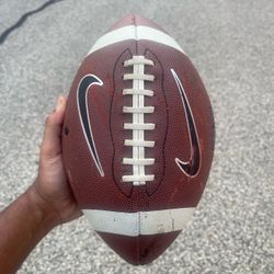 🎯 Nike Air TD Football – Local Pickup