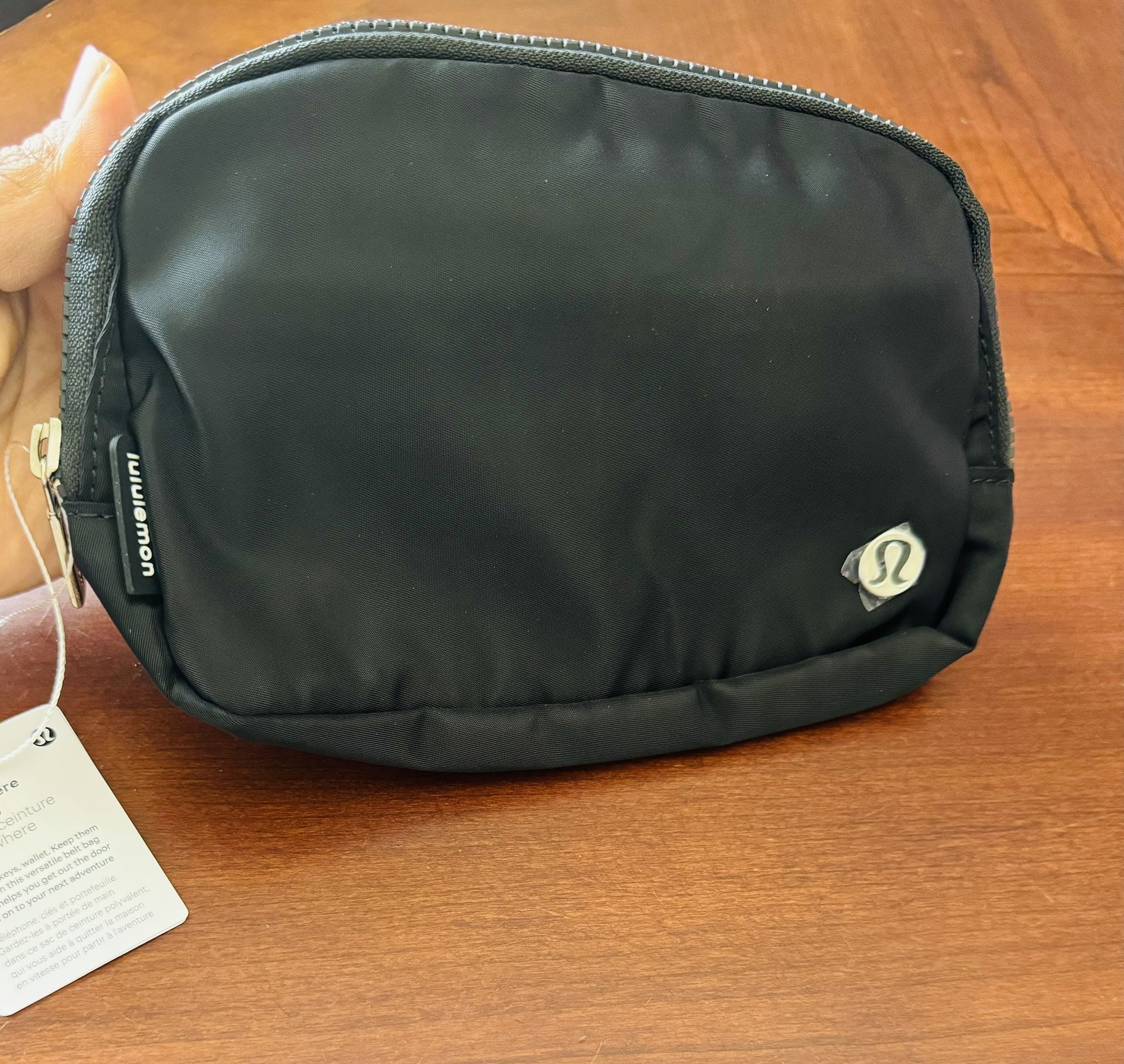 Lululemon Belt Bag $25 