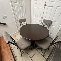 Table & 4 Chairs 