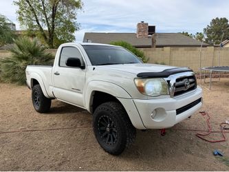 Toyota Tacoma SR5