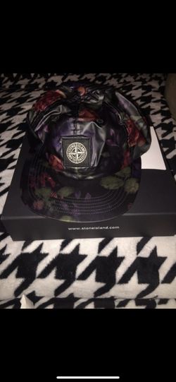 Supreme X Stone island cap